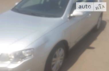 Седан Volkswagen Passat 2008 в Житомирі