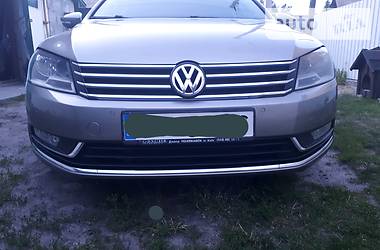 Універсал Volkswagen Passat 2011 в 