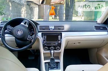 Седан Volkswagen Passat 2012 в 