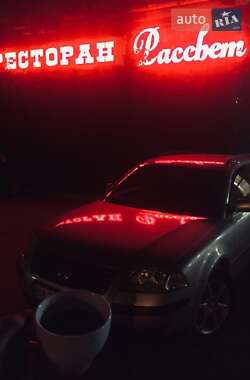 Универсал Volkswagen Passat 2002 в  фото 2 Универсал Volkswagen Passat 2002 в