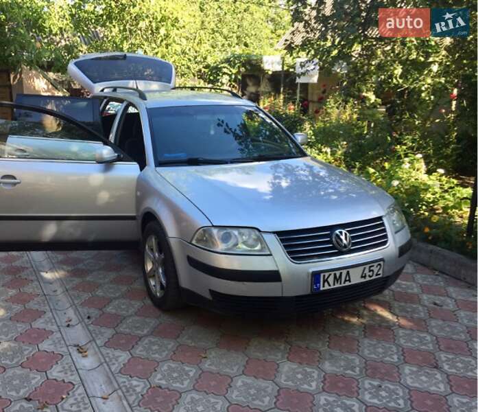 Універсал Volkswagen Passat 2002 в Кропивницькому