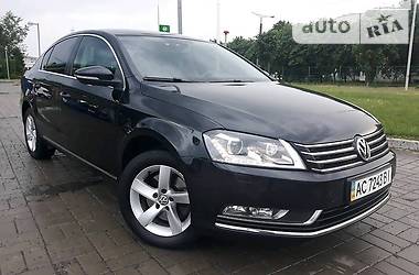 Седан Volkswagen Passat 2011 в 