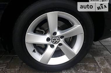 Седан Volkswagen Passat 2011 в 