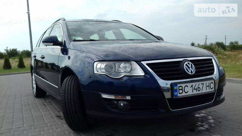 Універсал Volkswagen Passat 2010 в Львові
