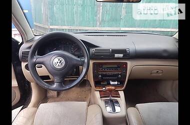 Седан Volkswagen Passat 1998 в Киеве