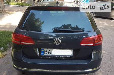 Універсал Volkswagen Passat 2011 в 