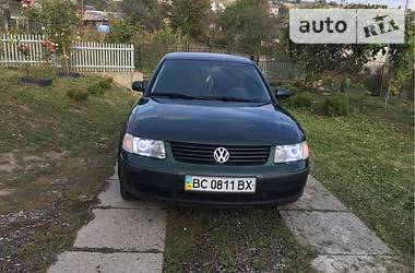 Седан Volkswagen Passat 1998 в Львові