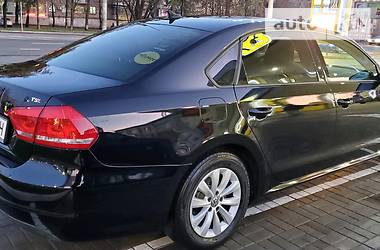 Седан Volkswagen Passat 2014 в Киеве