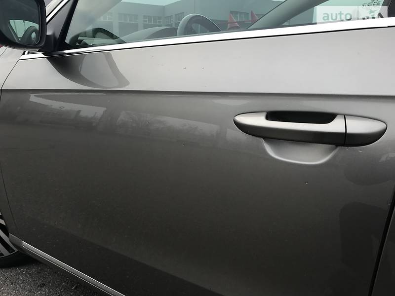 Універсал Volkswagen Passat 2012 в Черкасах