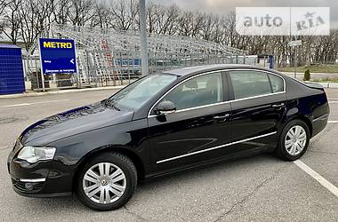 Седан Volkswagen Passat 2008 в 