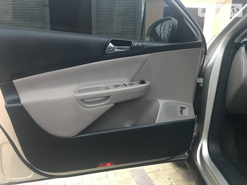 Седан Volkswagen Passat 2007 в Кременчуці