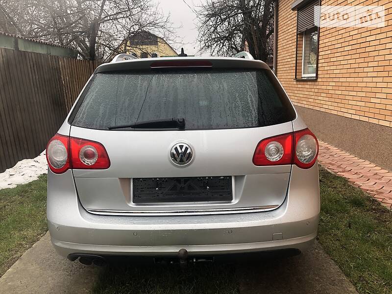 Універсал Volkswagen Passat 2010 в Гадячі