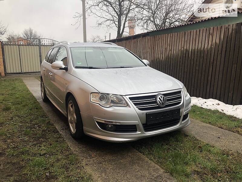 Універсал Volkswagen Passat 2010 в Гадячі