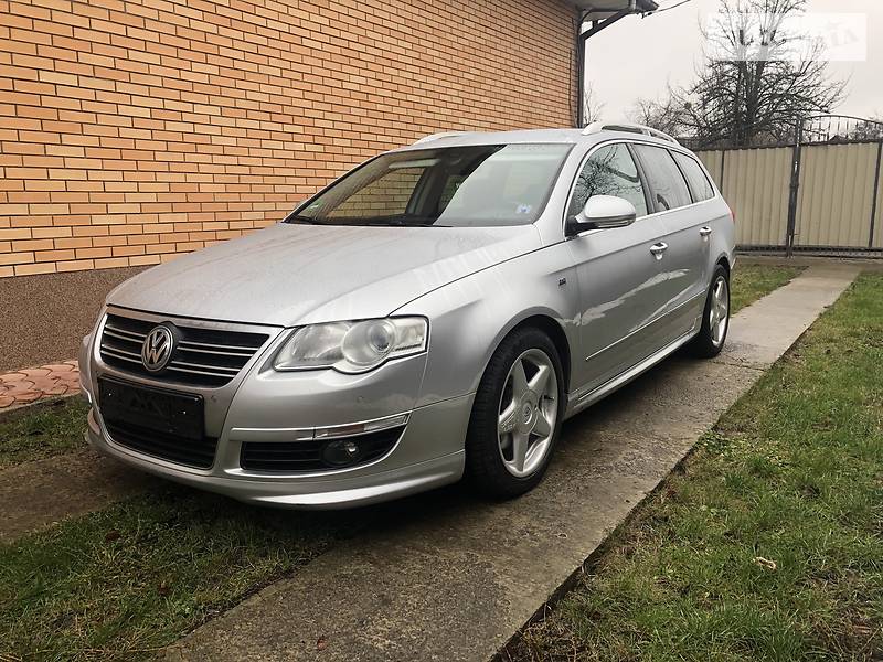 Універсал Volkswagen Passat 2010 в Гадячі