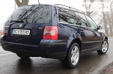 Универсал Volkswagen Passat 2001 в Жовкве