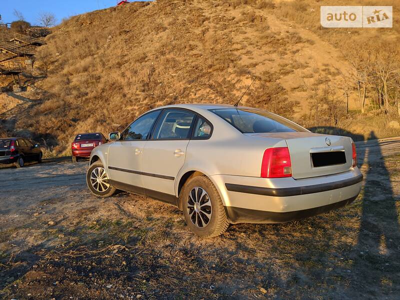 Седан Volkswagen Passat 2000 в Одессе фото 3 Седан Volkswagen Passat 2000 в Одессе
