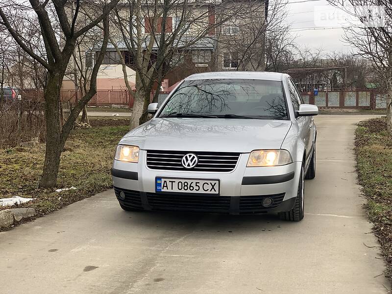 Седан Volkswagen Passat 2001 в Калуші