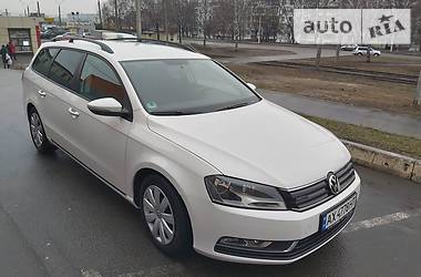 Универсал Volkswagen Passat 2013 в Харькове