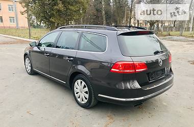 Універсал Volkswagen Passat 2011 в Львові