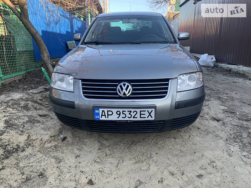 Седан Volkswagen Passat 2003 в Запорожье