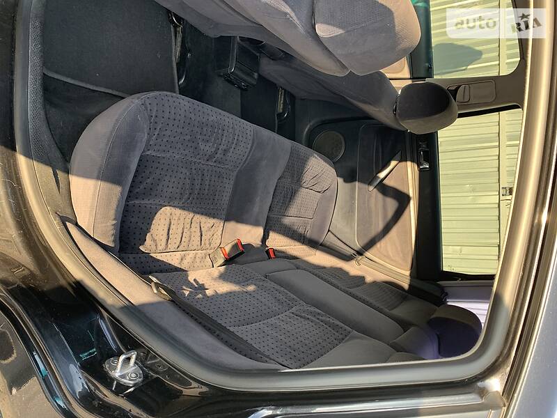 Седан Volkswagen Passat 1999 в Одесі