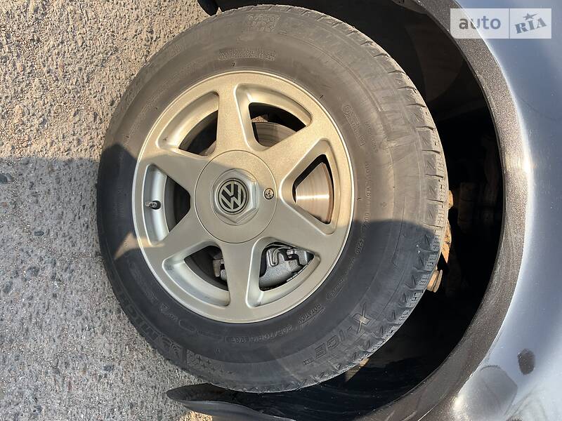 Седан Volkswagen Passat 1999 в Одесі