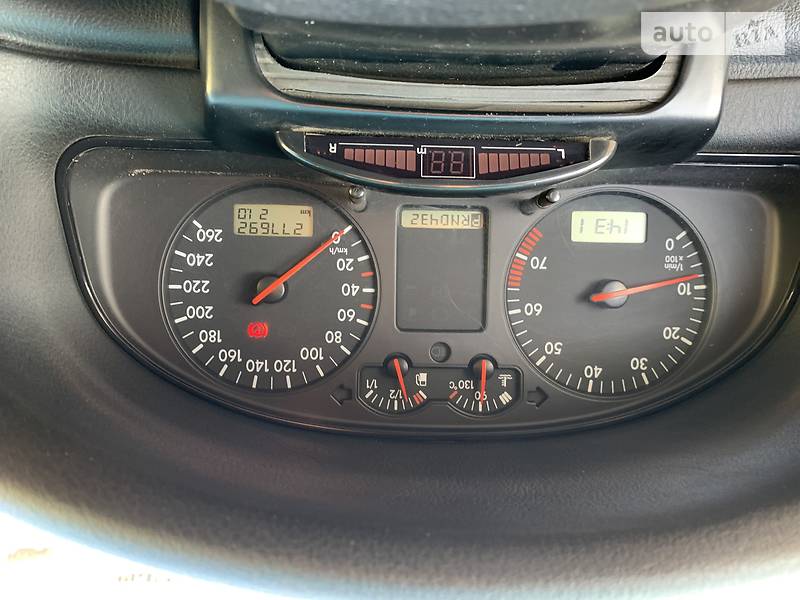 Седан Volkswagen Passat 1999 в Одесі