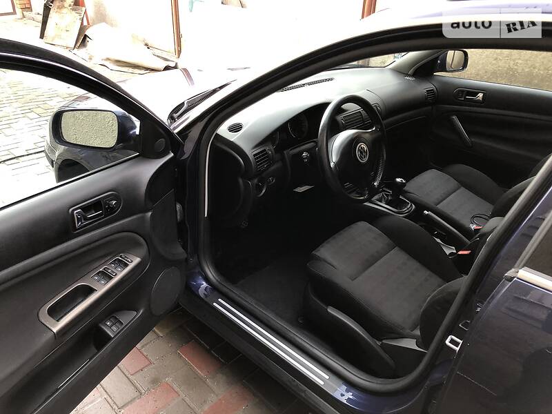 Универсал Volkswagen Passat 2002 в Луцке