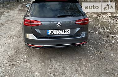 Універсал Volkswagen Passat 2015 в 