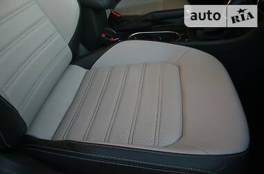 Седан Volkswagen Passat 2015 в 