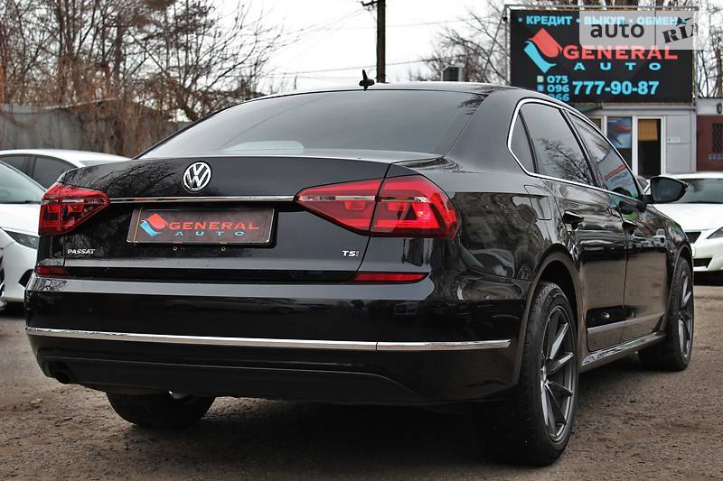Седан Volkswagen Passat 2017 в Одесі