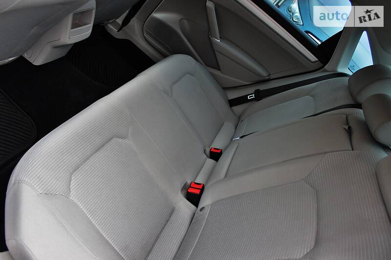 Седан Volkswagen Passat 2017 в Одесі