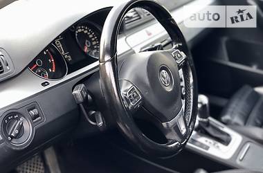 Універсал Volkswagen Passat 2009 в 