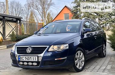 Універсал Volkswagen Passat 2009 в 
