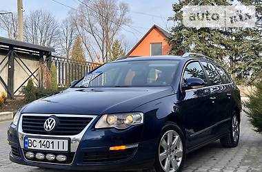 Універсал Volkswagen Passat 2009 в 