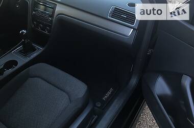Седан Volkswagen Passat 2013 в 