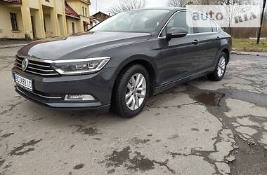 Седан Volkswagen Passat 2015 в 