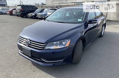 Седан Volkswagen Passat 2013 в 