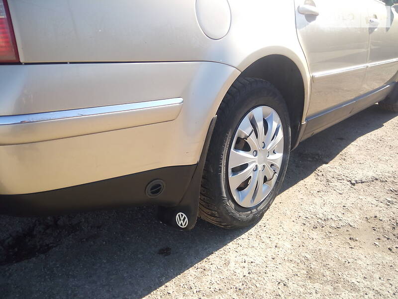 Седан Volkswagen Passat 2002 в Івано-Франківську