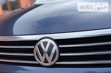 Седан Volkswagen Passat 2015 в 