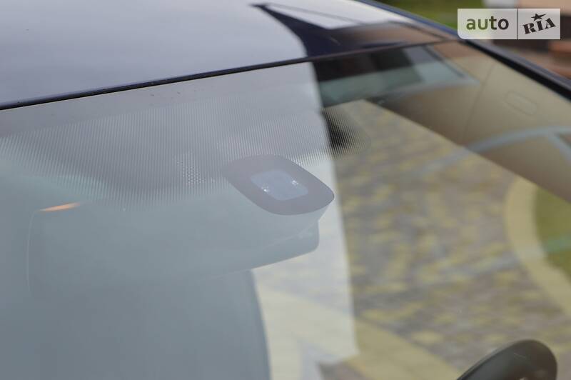 Універсал Volkswagen Passat 2014 в Івано-Франківську
