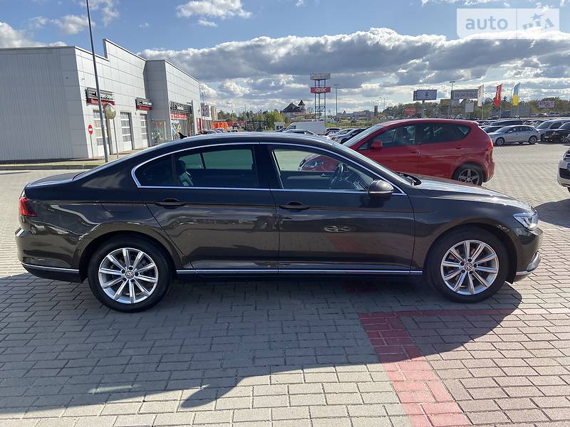 Седан Volkswagen Passat 2015 в Львові фото 4 Седан Volkswagen Passat 2015 в Львові