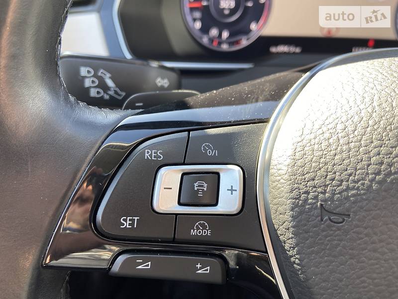 Седан Volkswagen Passat 2015 в Львові фото 20 Седан Volkswagen Passat 2015 в Львові