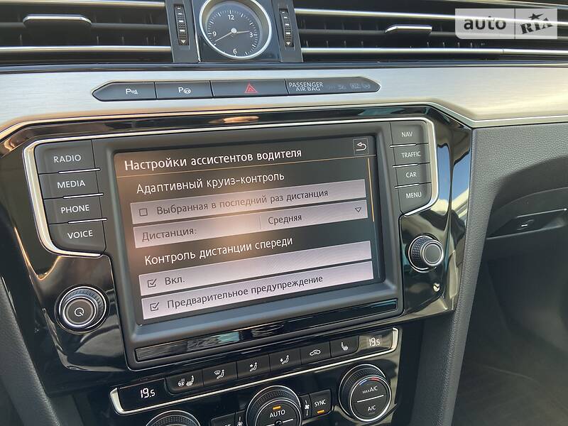 Седан Volkswagen Passat 2015 в Львові фото 18 Седан Volkswagen Passat 2015 в Львові