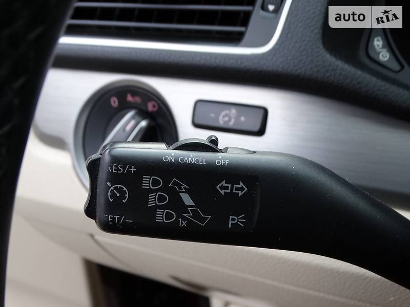 Седан Volkswagen Passat 2013 в Дніпрі