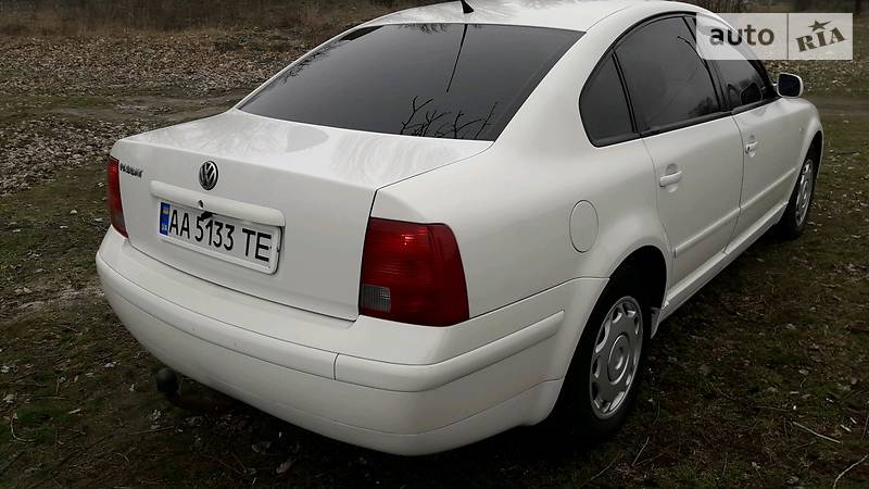 Седан Volkswagen Passat 2000 в Борисполі