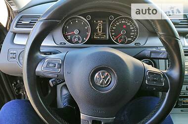 Універсал Volkswagen Passat 2011 в 