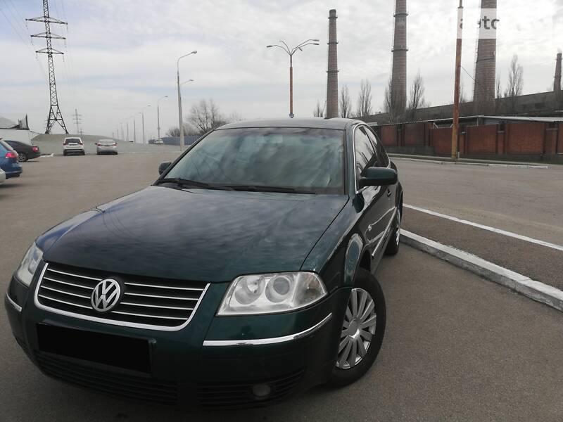 Седан Volkswagen Passat 2002 в Дніпрі