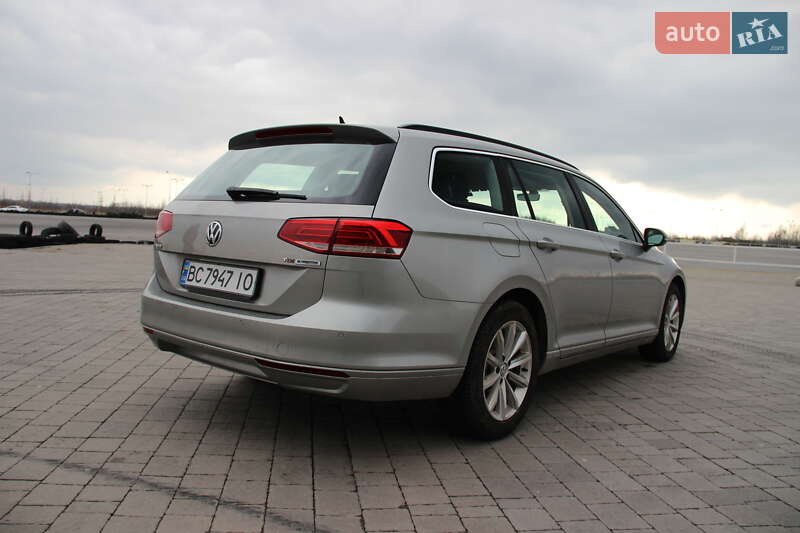 Универсал Volkswagen Passat 2015 в Львове