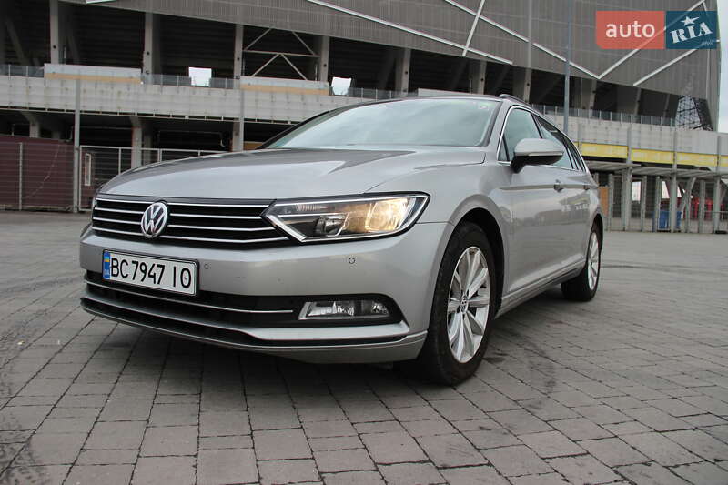 Универсал Volkswagen Passat 2015 в Львове